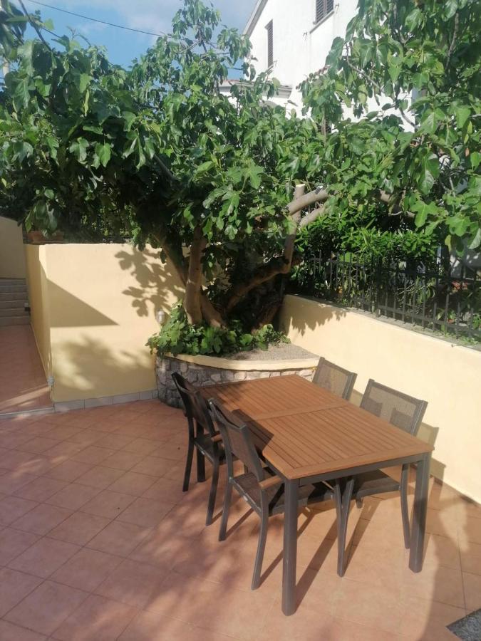 Apartment Ela, Kostrena Rijeka エクステリア 写真